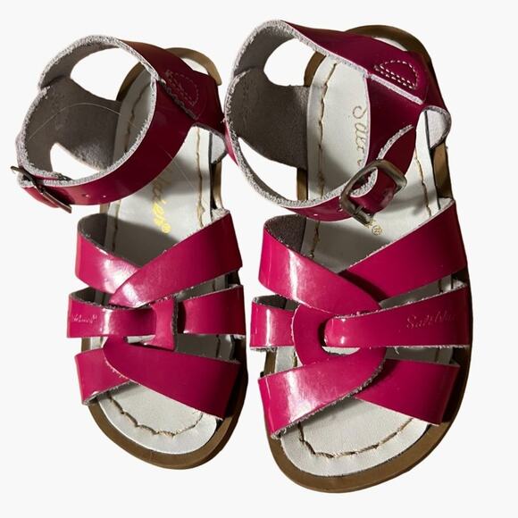 Salt Water Sandals Pink Patent Leather Girls Size 8 Excellent very gently used c - Picture 1 of 6